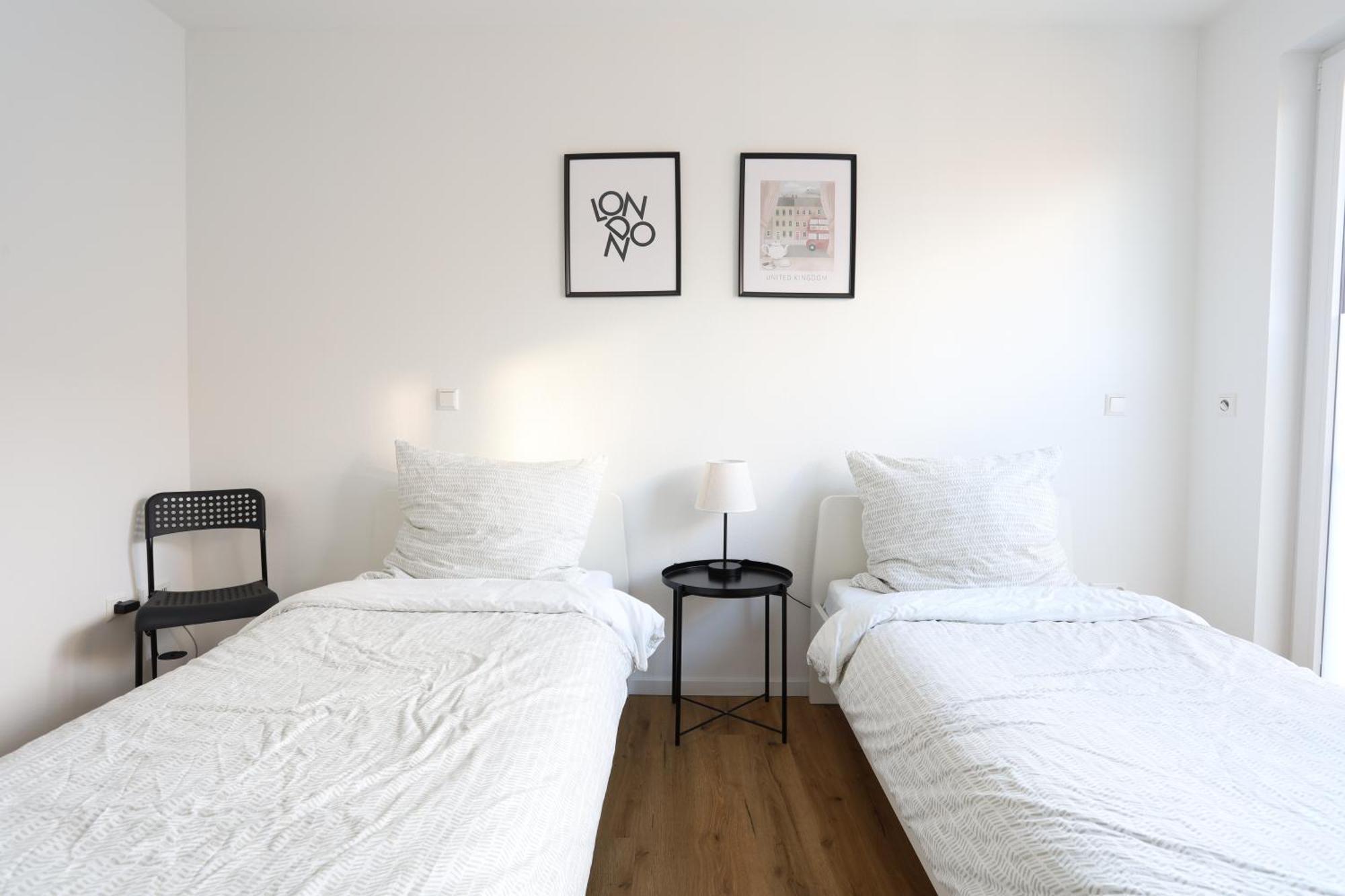 Apartment "London" In Erftstadt - 3 Zimmer & 63Qm - Nahe Koeln, Messe, Phantasialand & Bonn - Familienurlaub Oder Business Trip المظهر الخارجي الصورة